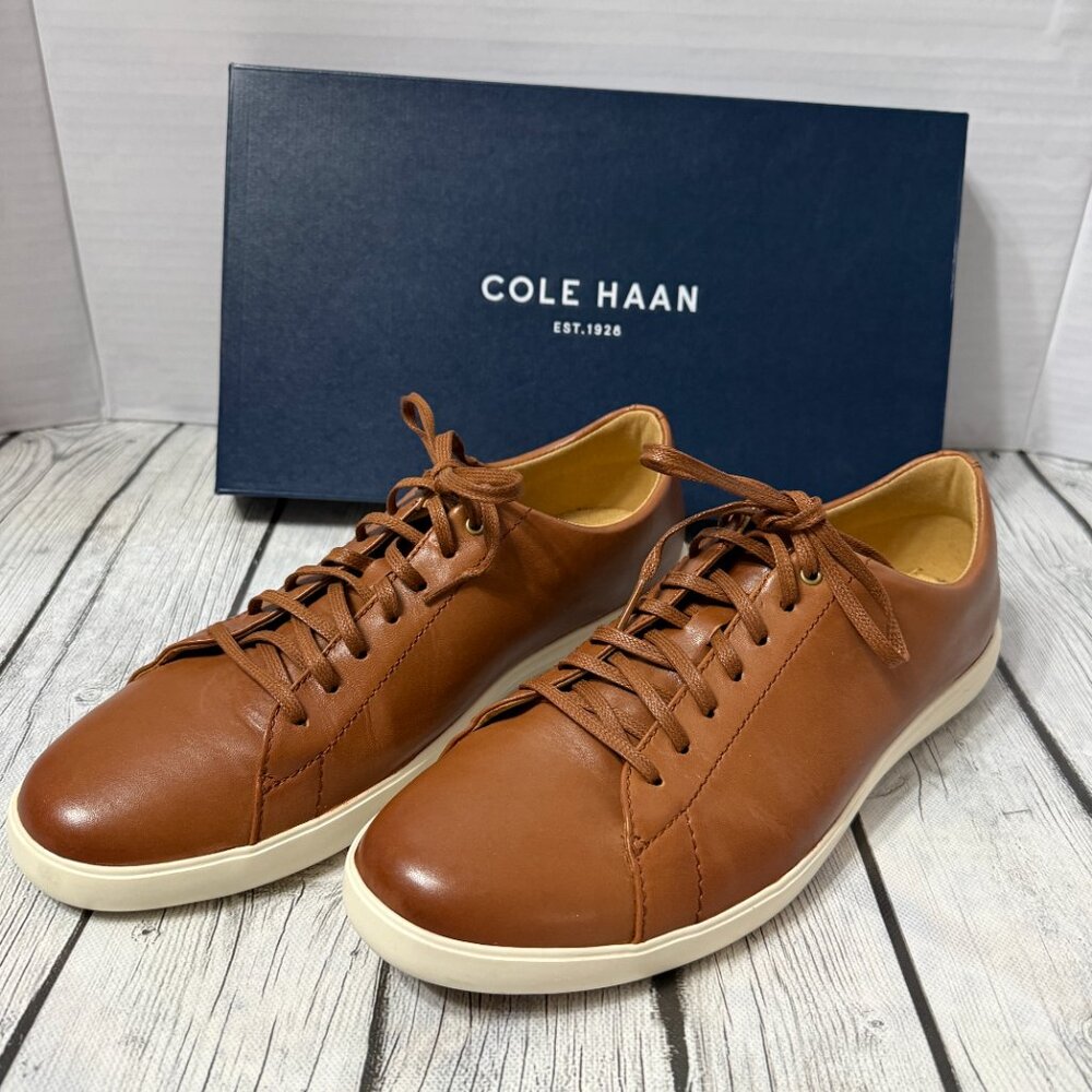 Cole Haan laced shoe 10.5M - Picture 2 of 3